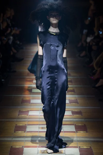 Look 31